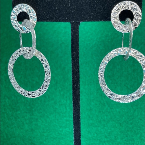 Bling Alert!  Textured Sterling Three Ring Earrings - Picture 2 of 9
